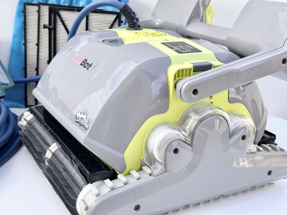 Robot de piscină Dolphin BIO Suction PoolBot