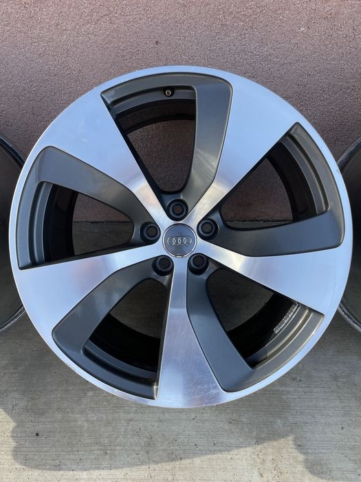 Лети Джанти за Audi Q7 4M 21цола 5х112/ет31/ц.от.66/21 цола