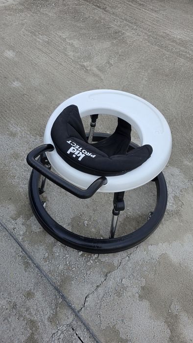Rotobil premergator reglabil si pliabil KidProtect King Walker Cluj