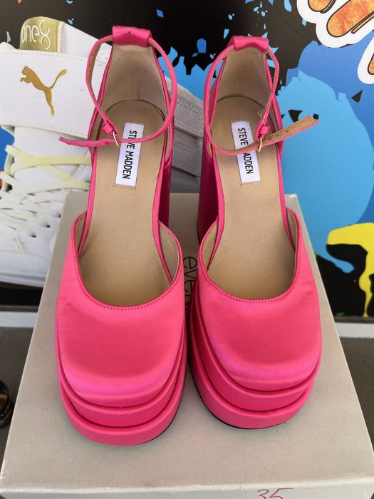 Разкошни Steve Madden номер 37