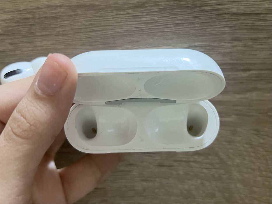 URGENT! Casti Airpods pro 1