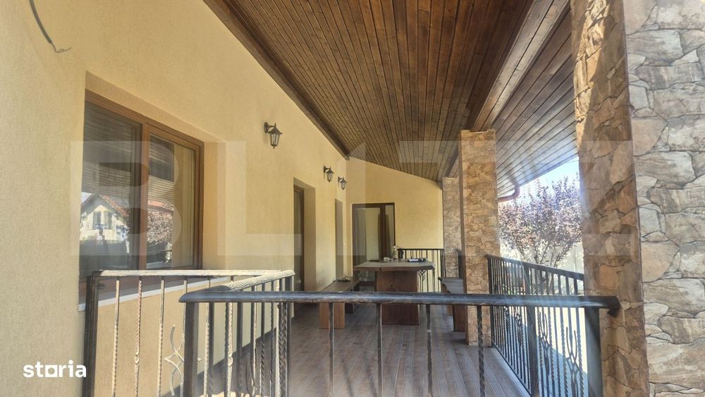 Casa 3 dormitoare de vanzare, 236 mp, teren 525 mp, Semicentral