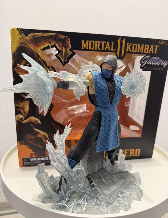 Statueta Sub-Zero Mortal Kombat