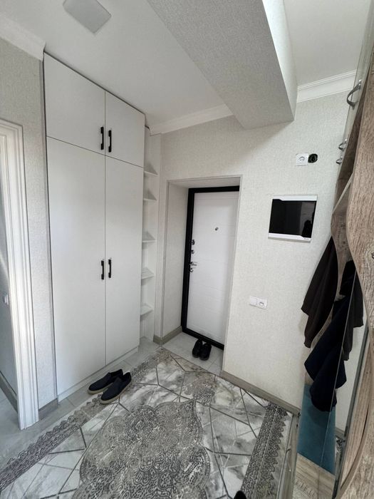 Yunusobod Bodomzor 2/2/4. 60m². 77 seriya Evro remont