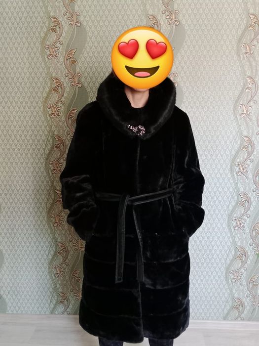 Шуба зимняя, искуственная
