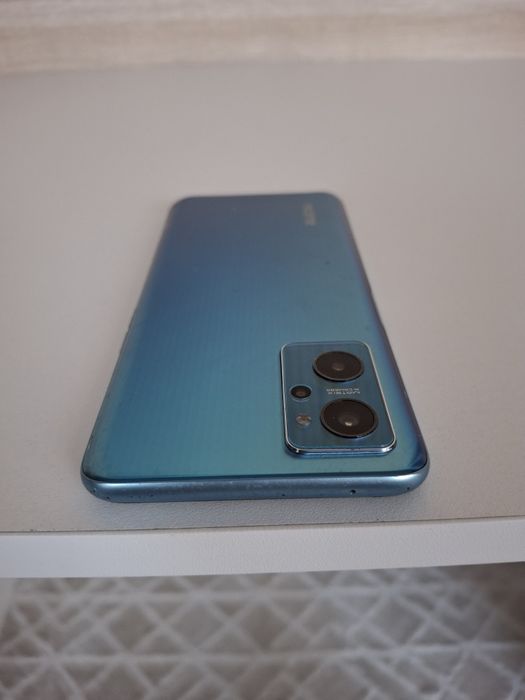 Сотовый телефон Realmi 9i