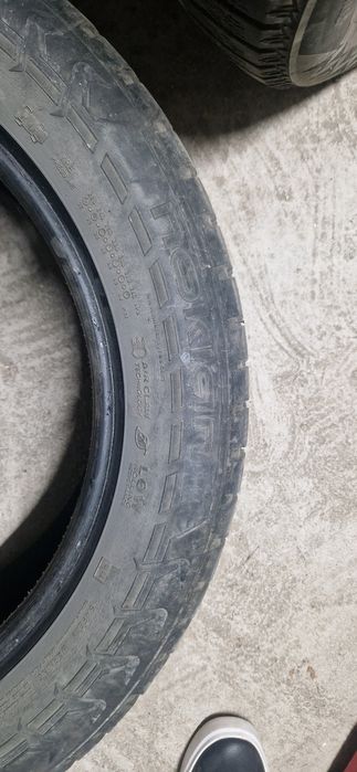 Шины зимние 235/55/R19