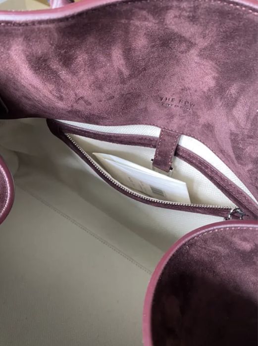 The row чанта в бордо