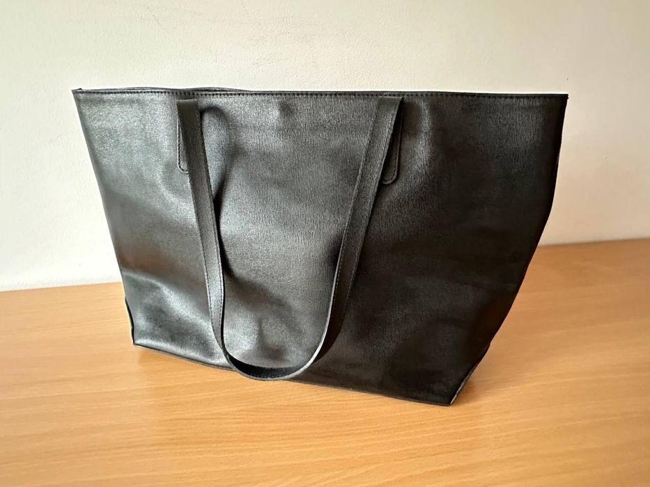 Оригинална дамска чанта Versace – естествена кожа, Made in Italy