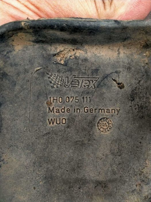 Брызговики   Фольксваген гольф