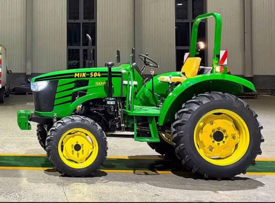 Traktor Mik 504