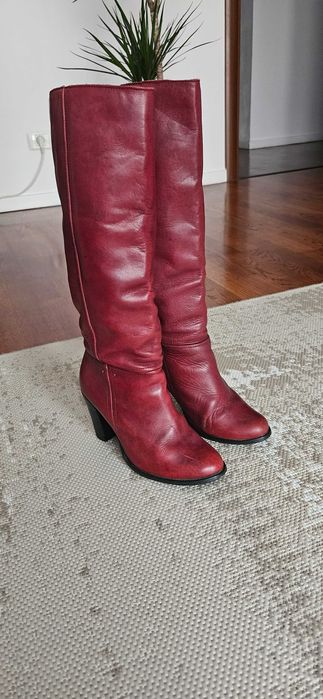 Cizme din piele cu toc