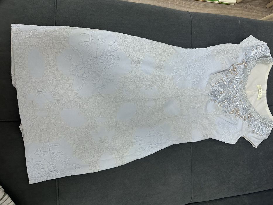 Продается нарядное платье