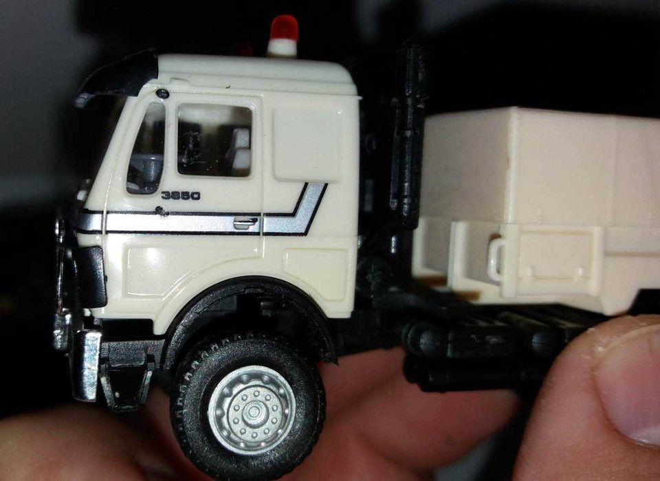 Vand machete remorchere Mercedes 3850, scr 1:87, Herpa