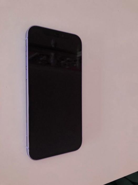 Продам iphone 12