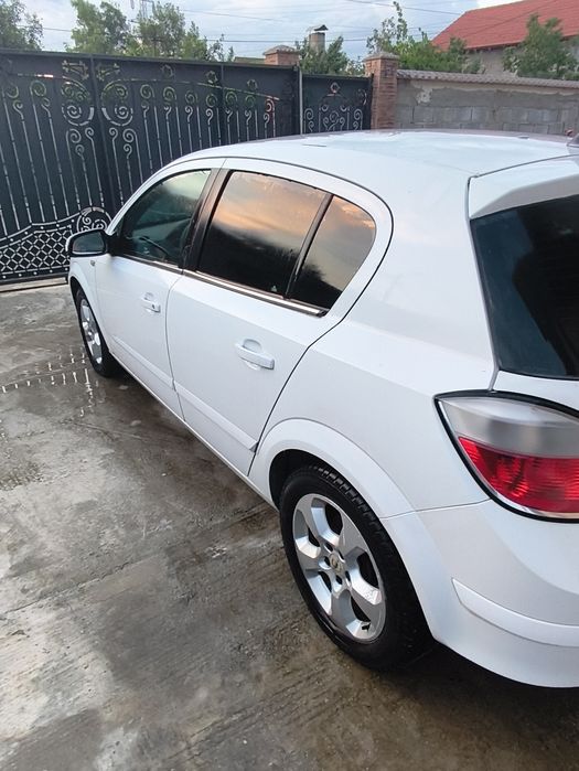 OPEL Astra 2006 — imagine 3