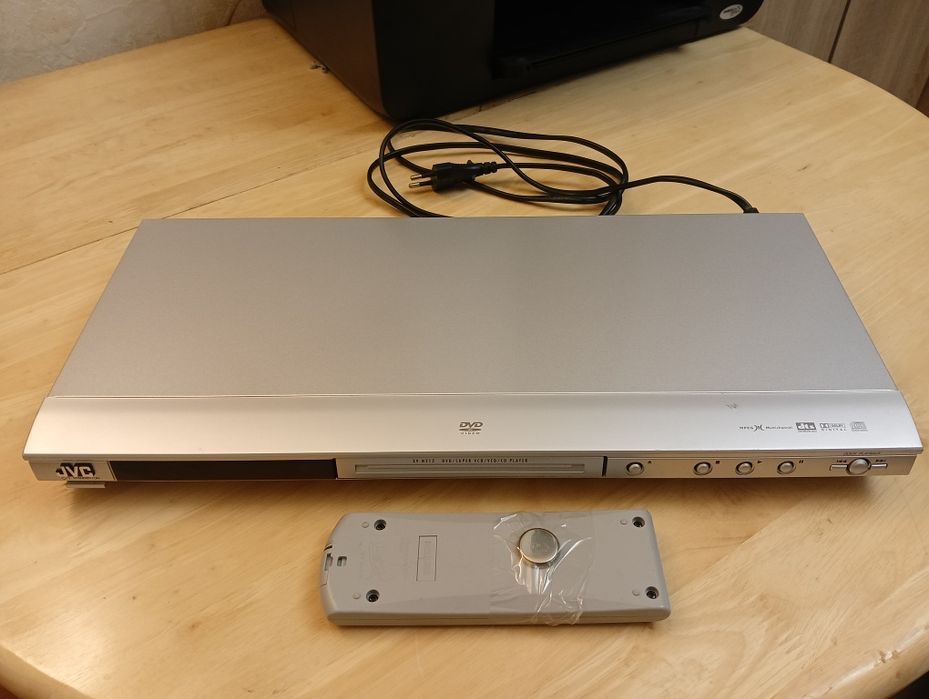 JVC XV-N212 DVD Player