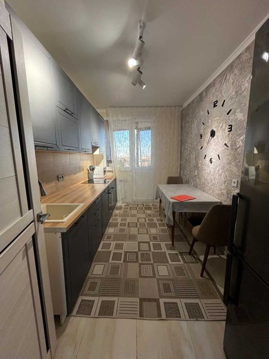 продаю двухкомнатную квартиру