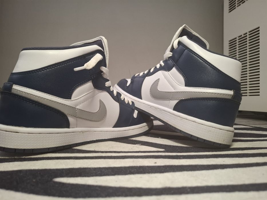 Jordan one dark blue