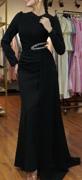 Продается вечернее платье