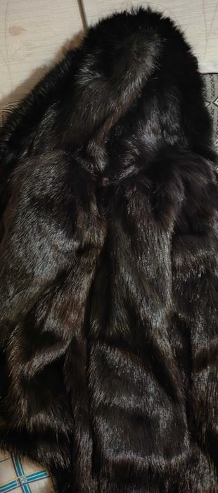 Продам шубу 50 размера