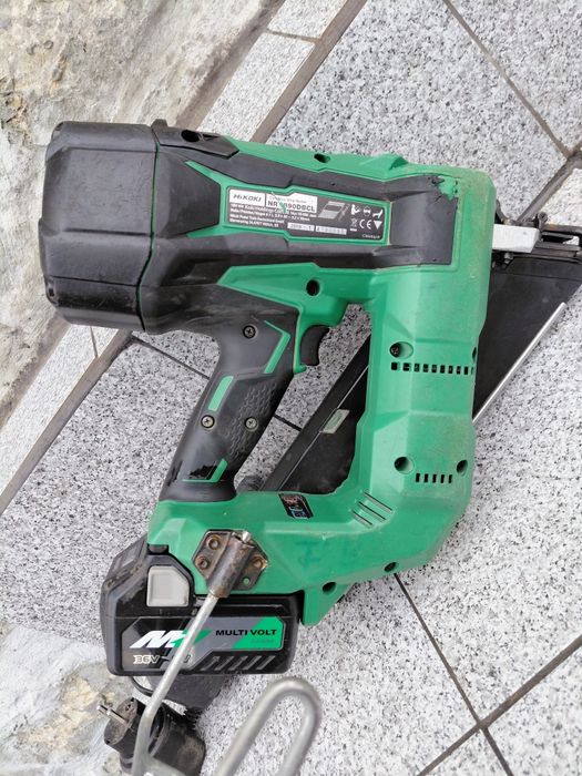 Hikoki NR 1890DBCL Пистолет за пирони
