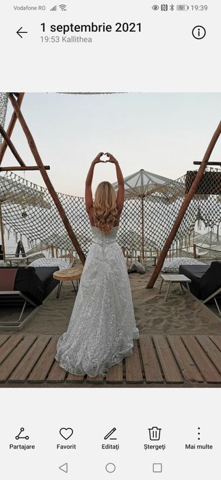 Vand rochie de mireasa