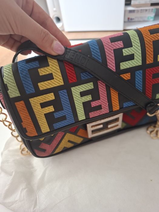 Различни чанти-запазени