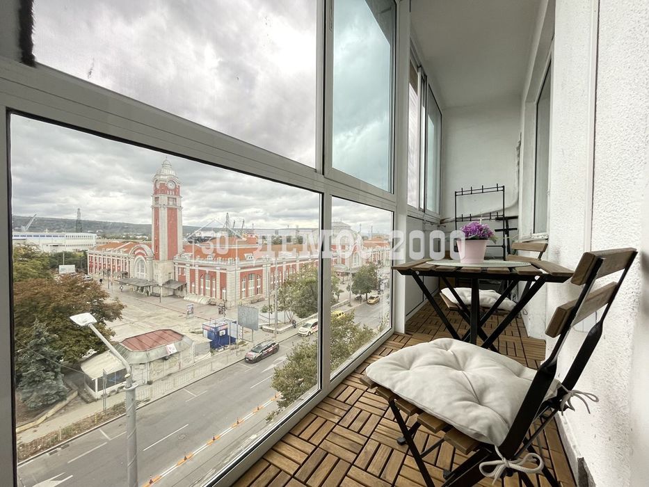 Дава се под наем Двустаен апартамент в Варна, ЖП Гара - 75 кв.м за 765 € - Снимка #8