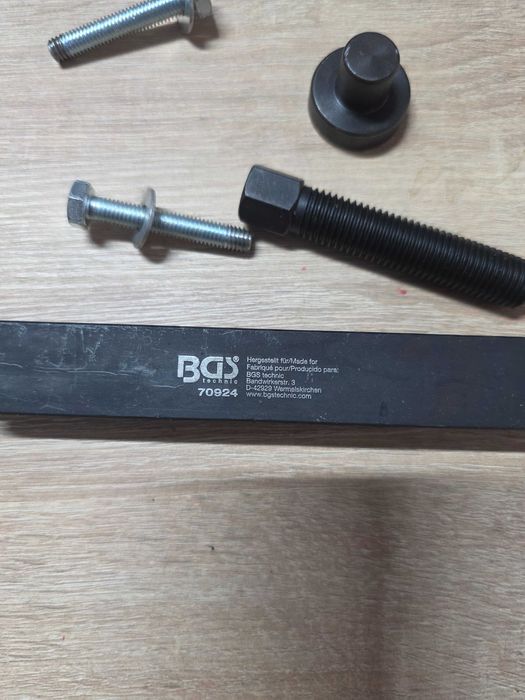 Extractor fulie arbore cotit pentru Ford 2 Ecoblue TDCi, BGS 70924