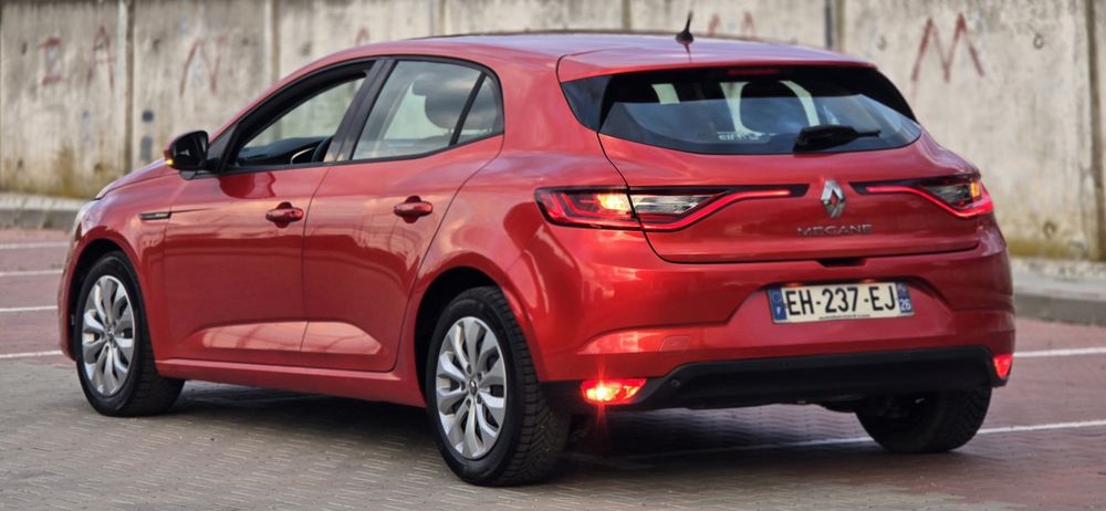 RENAULT Megane 2017 — imagine 5