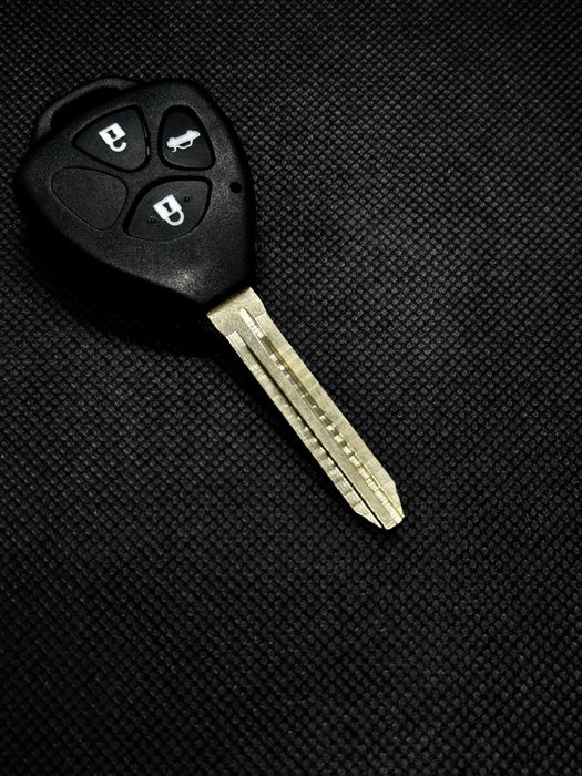 Carcasă cheie Toyota – design compact și rezistent, calitate premium