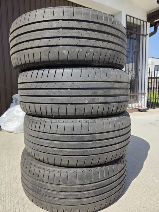 Anvelope vara 225/45 R18