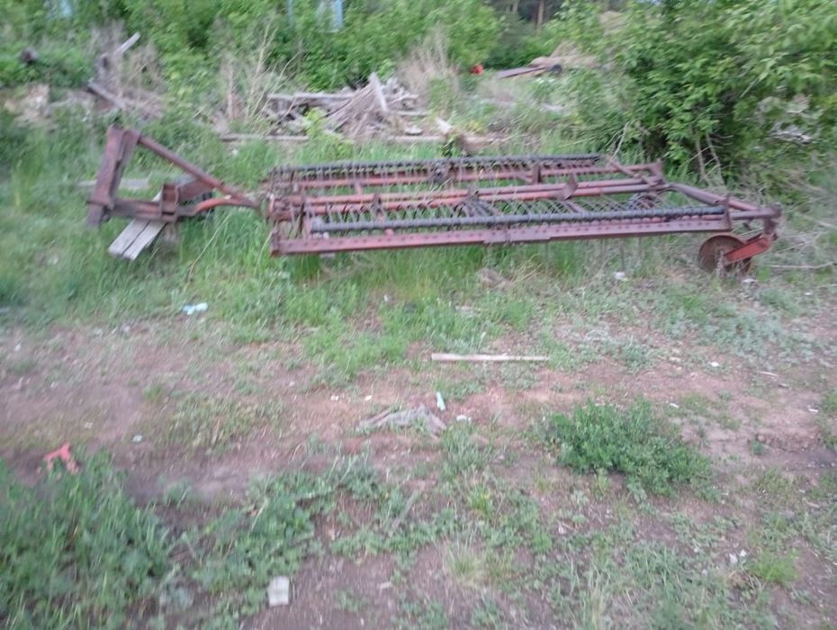 Продам грабли полу навесные