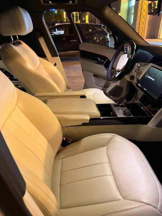 Range Rover P 530 Long  2024 год