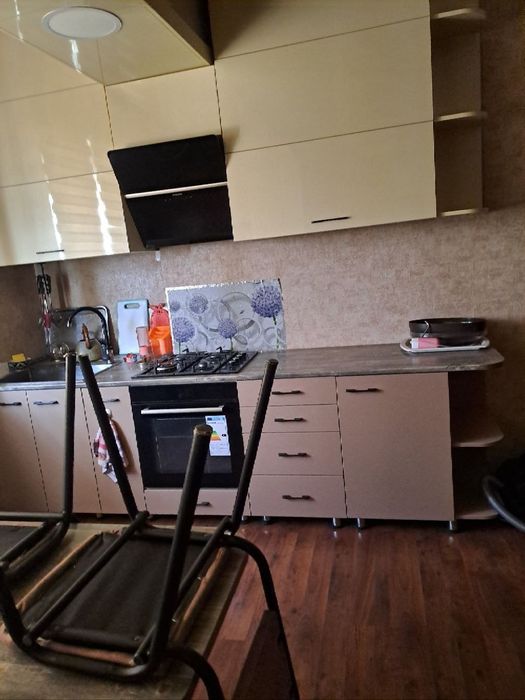 Сергели м.Строитель(Курувчи) 2/2/8 ,дом 64м²,квартира с ремонтом