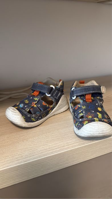 Детски обувки за момче размери 20/22