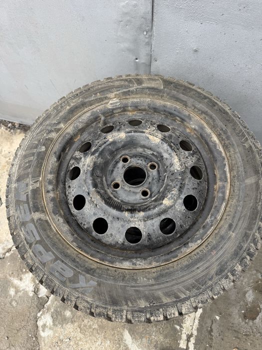 Продам зимние шины в хоршем состоние