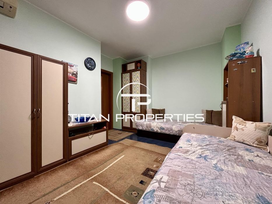 Продава се Тристаен апартамент в Пловдив, Каменица 2 - 68 кв.м за 1971 €/кв.м - Снимка #6