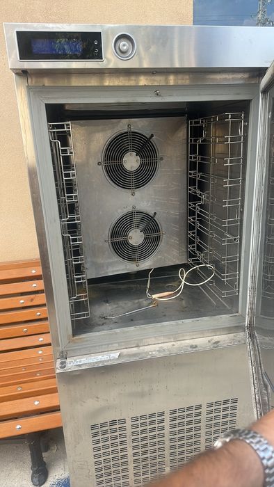 GRAM KPS42CH-ONE5 ШОК  ФРИЗЕР  10т 3000евра