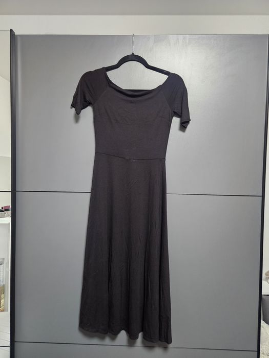 Черна рокля(средно дълга)