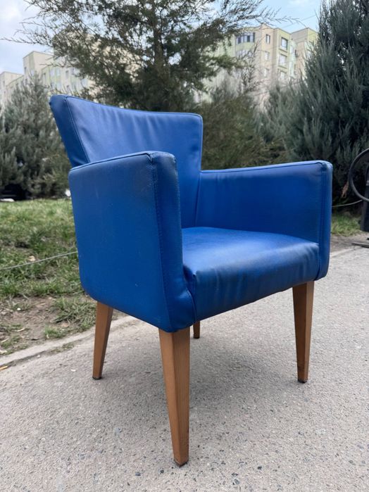 Мягкое кресло для кафе