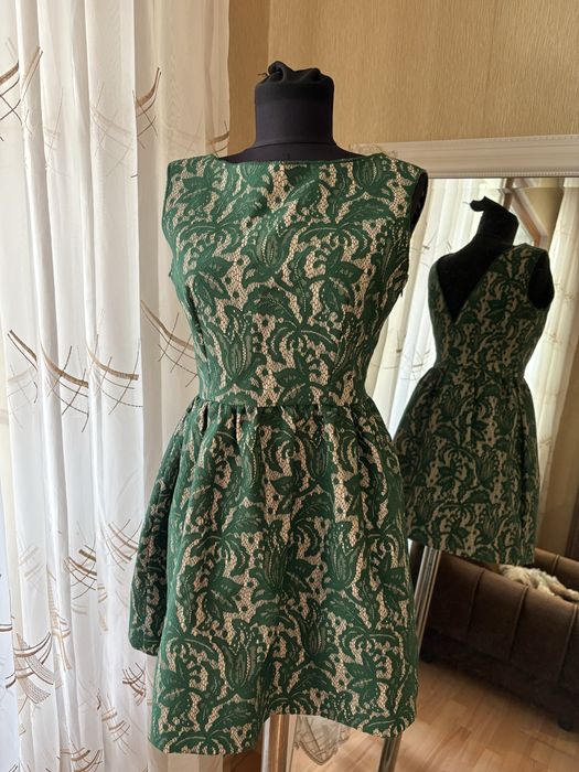 Дамска официална рокля