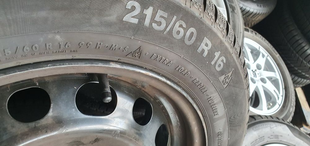 Гуми 4бр 215/60/16 -1 бр - 155лв