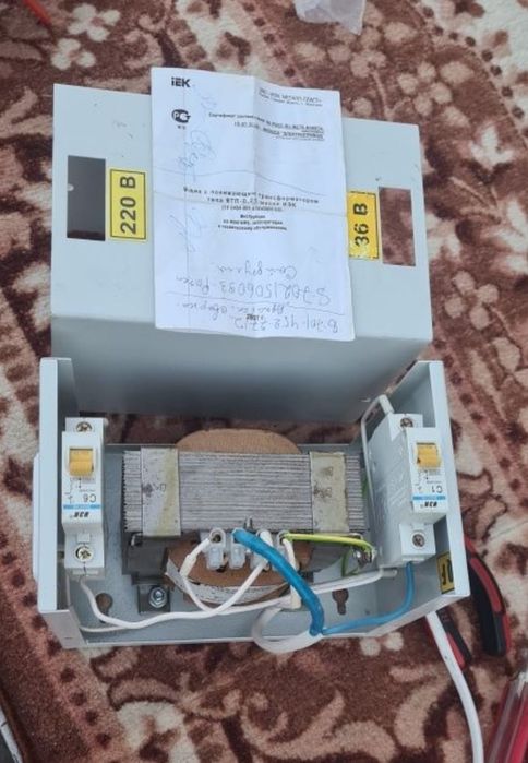 Понежающий трансформатор 220-36V