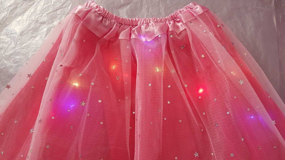 Светеща поличка за принцеси