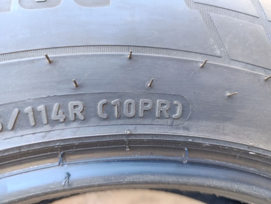 Летни гуми Pirelli 215/75/16 C