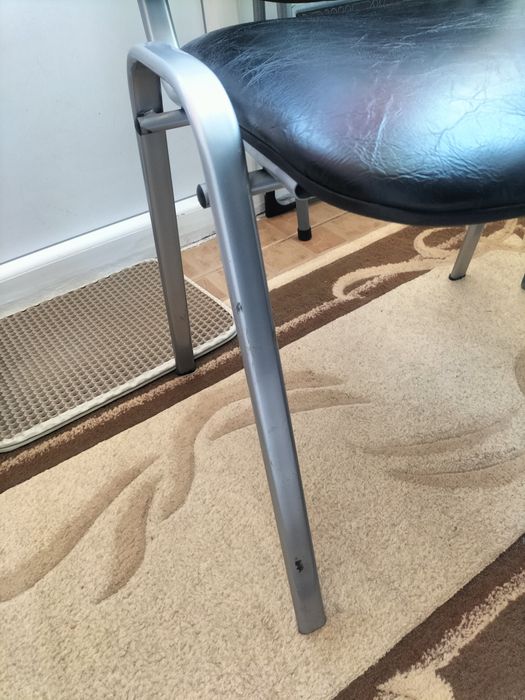 Scaun de conferințe sau birou