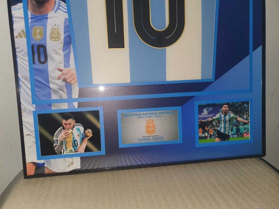Форма Месси (сб. Аргентина) в рамке (Messi KIT in frame)