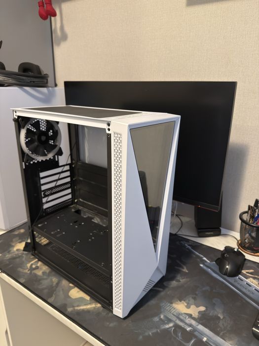 AMD 5600G + кутия